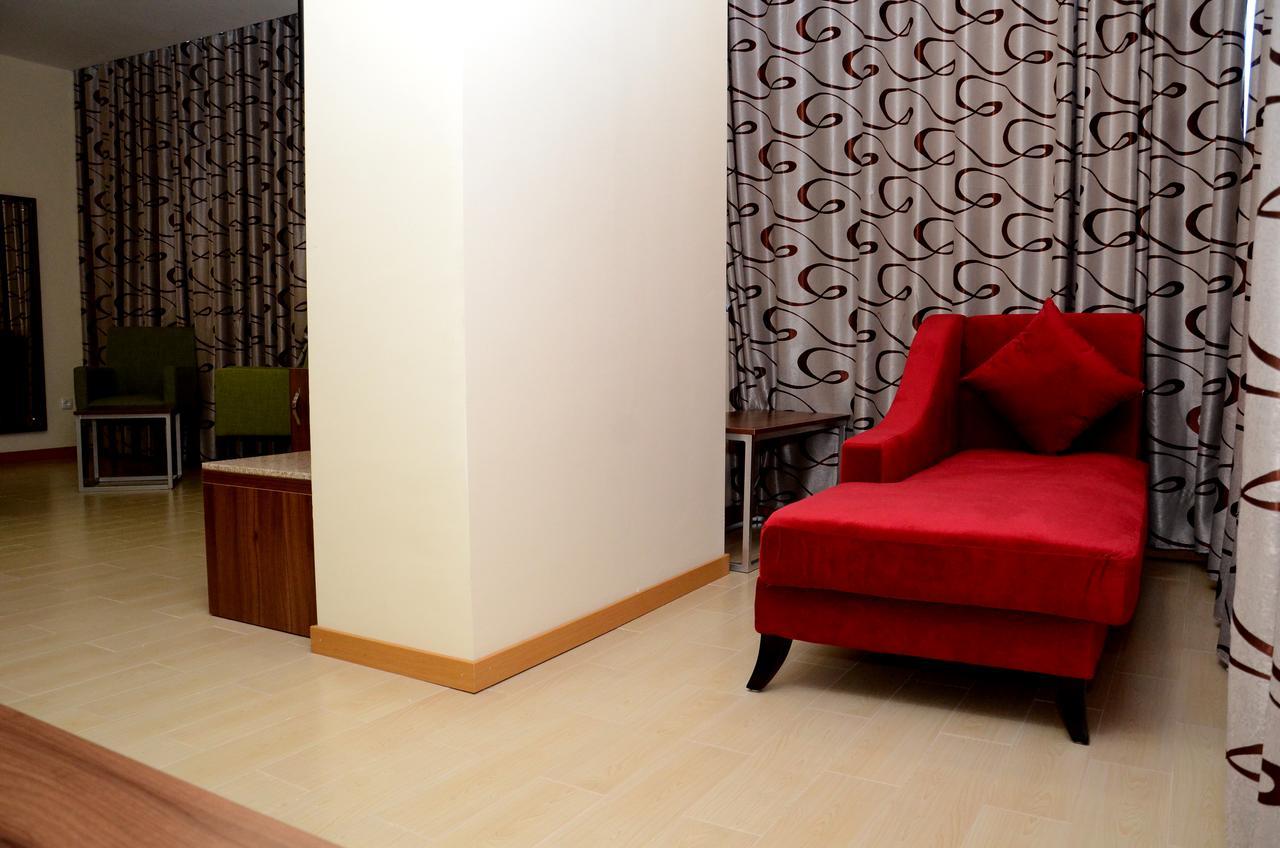 Blu Sky Hotel Maputo Esterno foto
