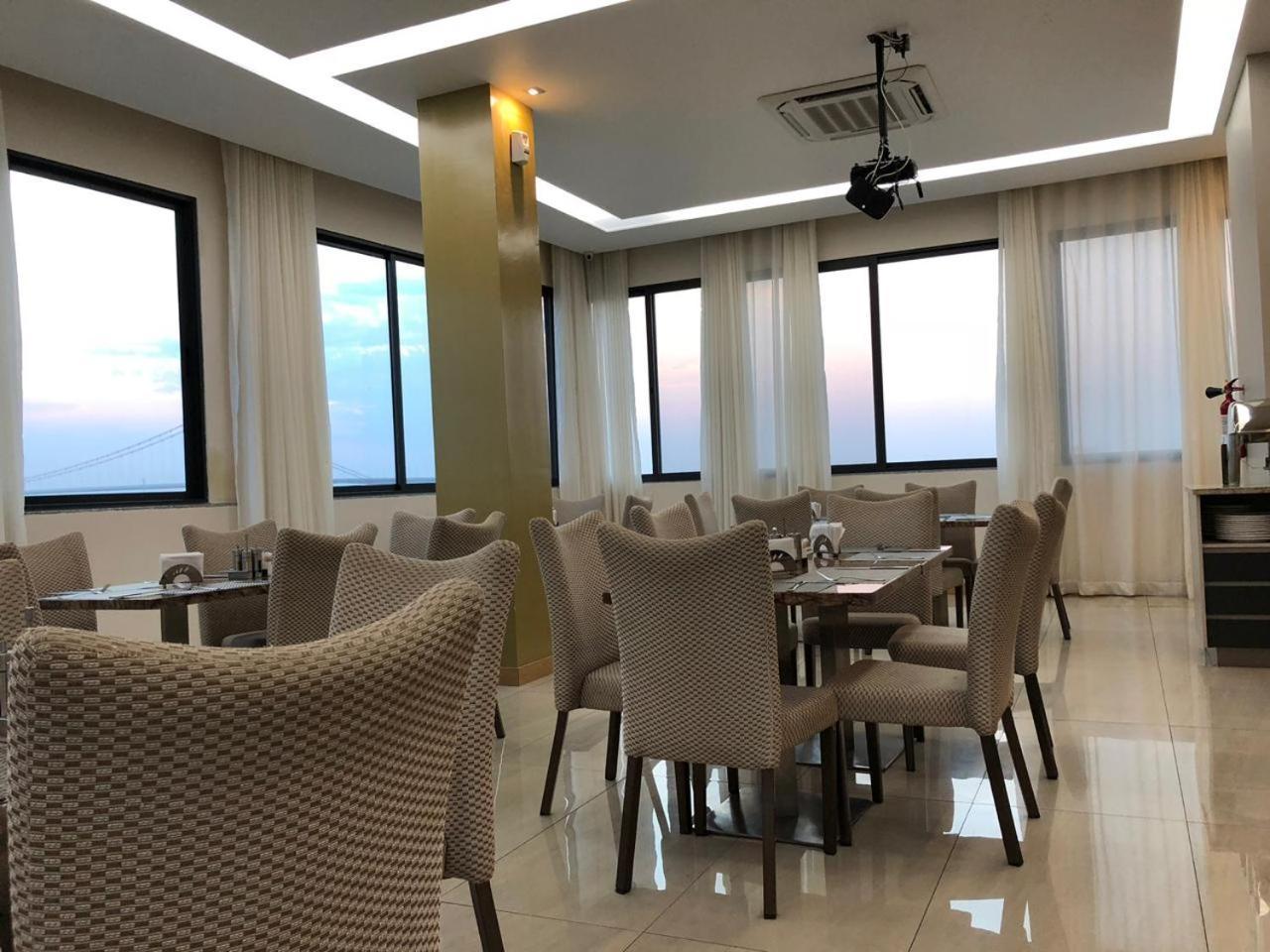 Blu Sky Hotel Maputo Esterno foto